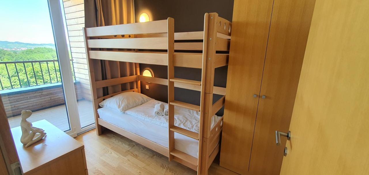 Mari 14 Appartement Maribor Buitenkant foto