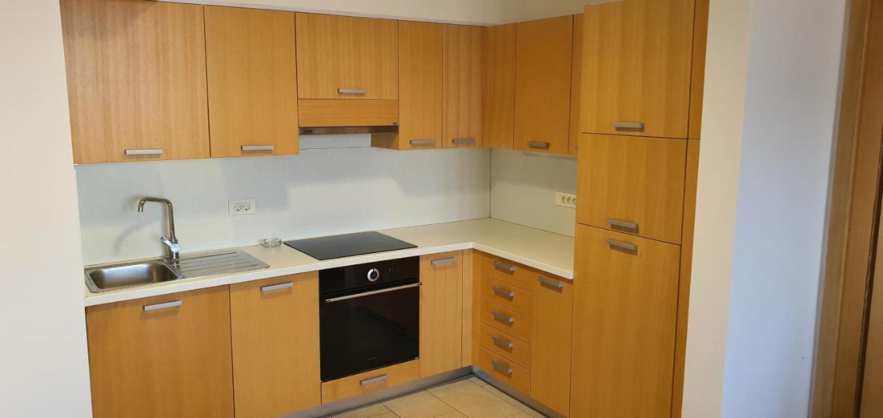 Mari 14 Appartement Maribor Buitenkant foto