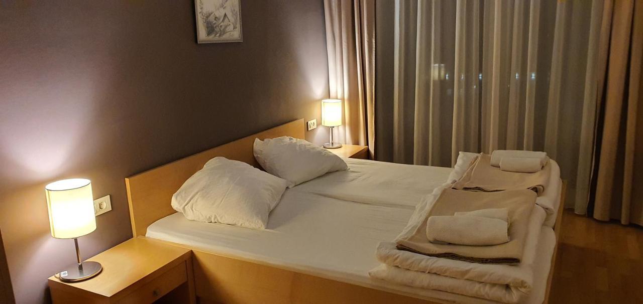 Mari 14 Appartement Maribor Buitenkant foto